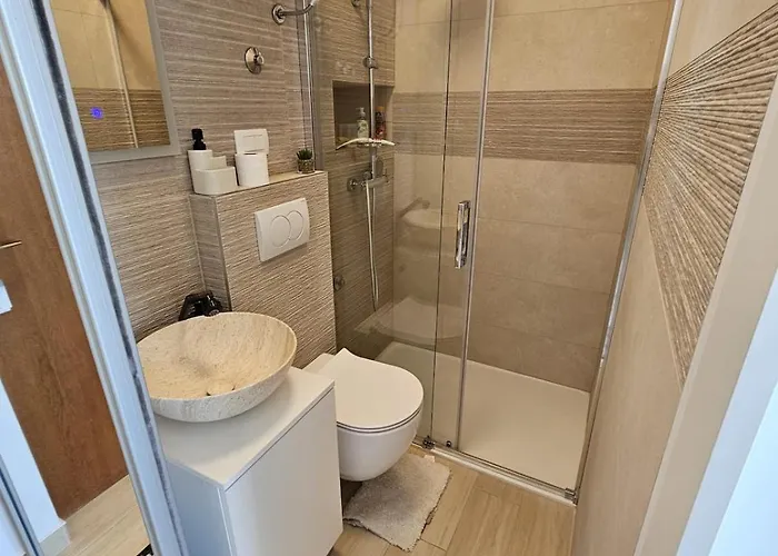 Apartment, 11th Floor, Excellent Location - *